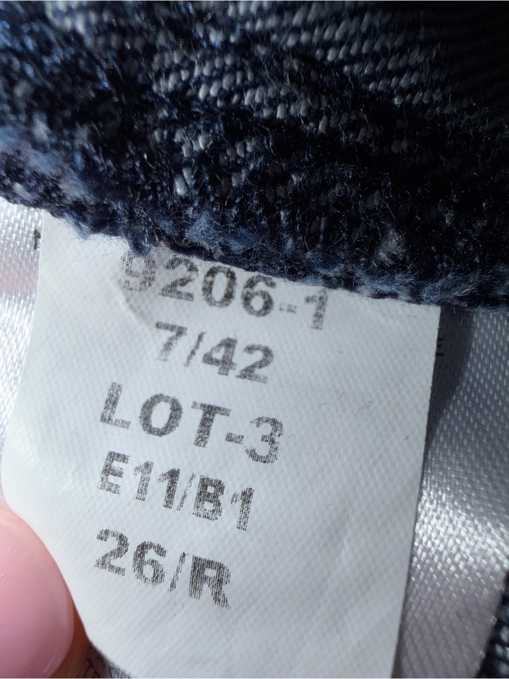 Anthropologie Icon Low Rise Flare Jeans 26 Pilcro Dark Wash Blue Cotton NWOT - Picture 13 of 13